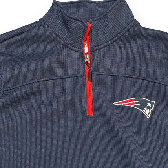 NWT New England Patriots NFL Team Apparel 1/4 Zip Size Medium Pullover Sweater - Picture 2 of 8